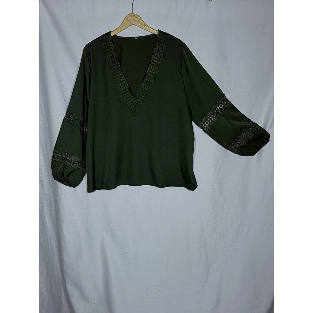 Viracy Olive Green VNeck Blouse 2XL  Delicate Crochet Lace Trimming
